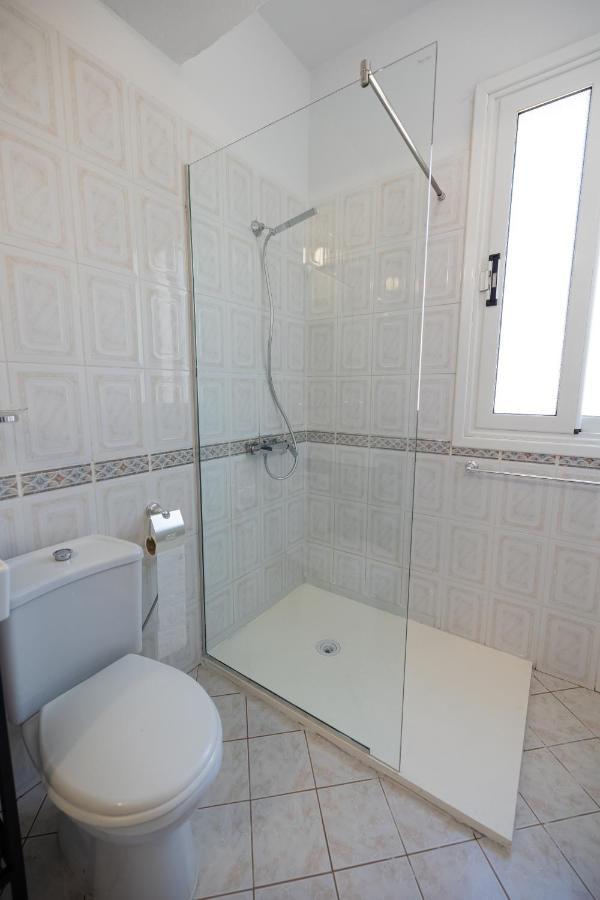 Victoria Lungomare Apartment Vlore Bagian luar foto
